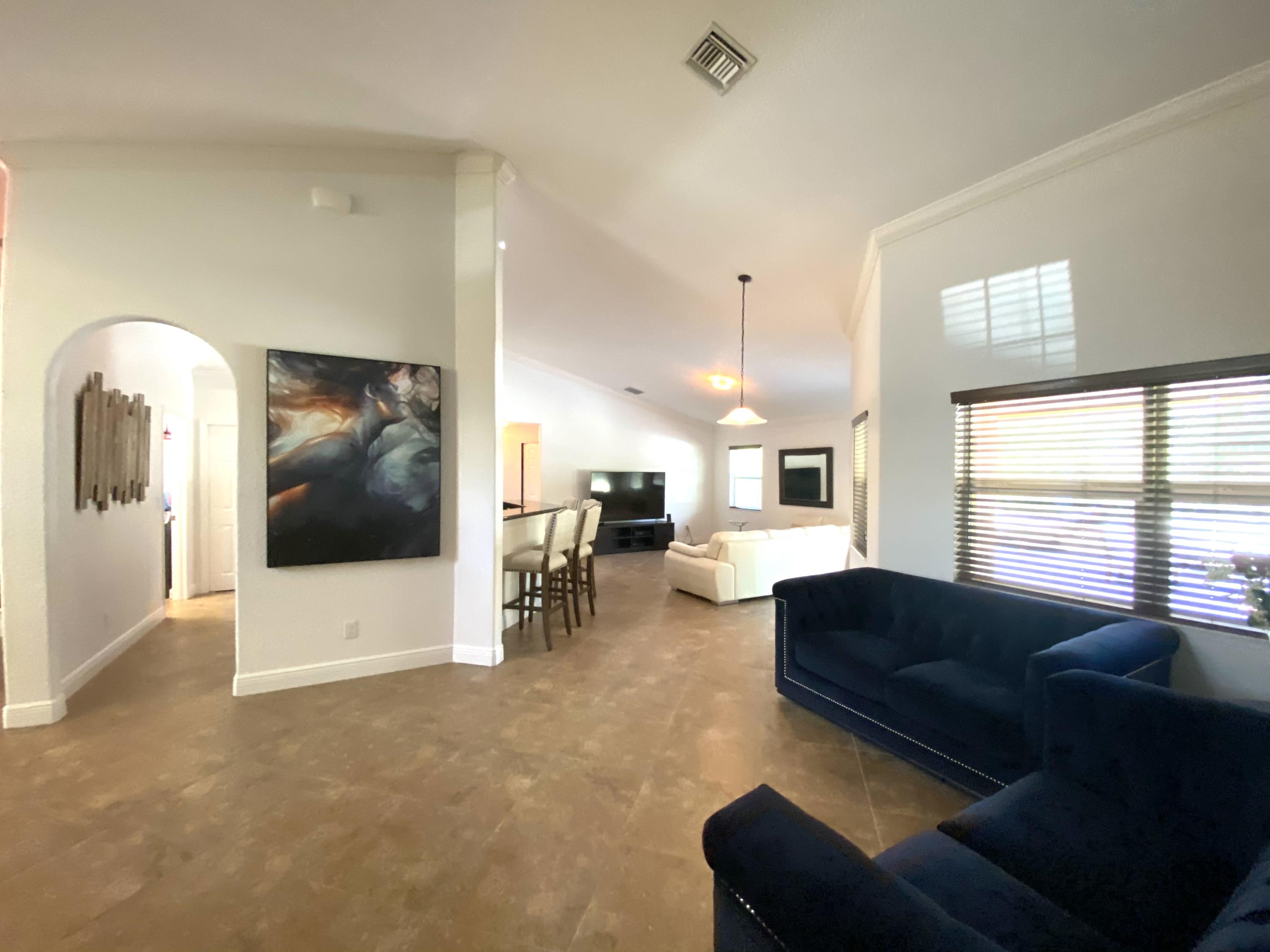17357 93rd Road North Loxahatchee, FL 33470 - Photo 33 of 72 7F37D931-5359-4C9E-B046-B66761CB708B