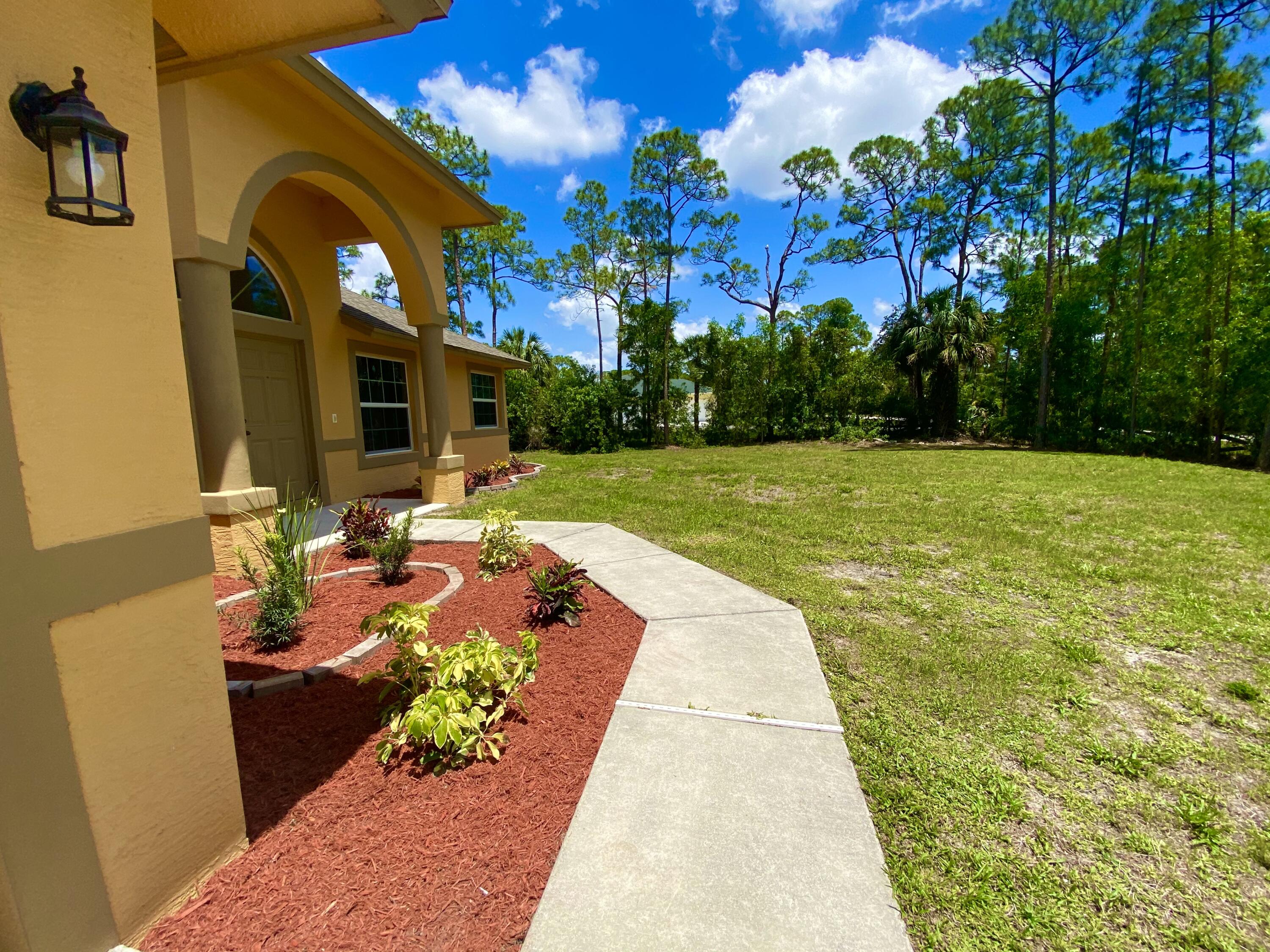 17357 93rd Road North Loxahatchee, FL 33470 - Photo 9 of 72 4275BB4F-4445-453E-9FC5-09CA6A143795