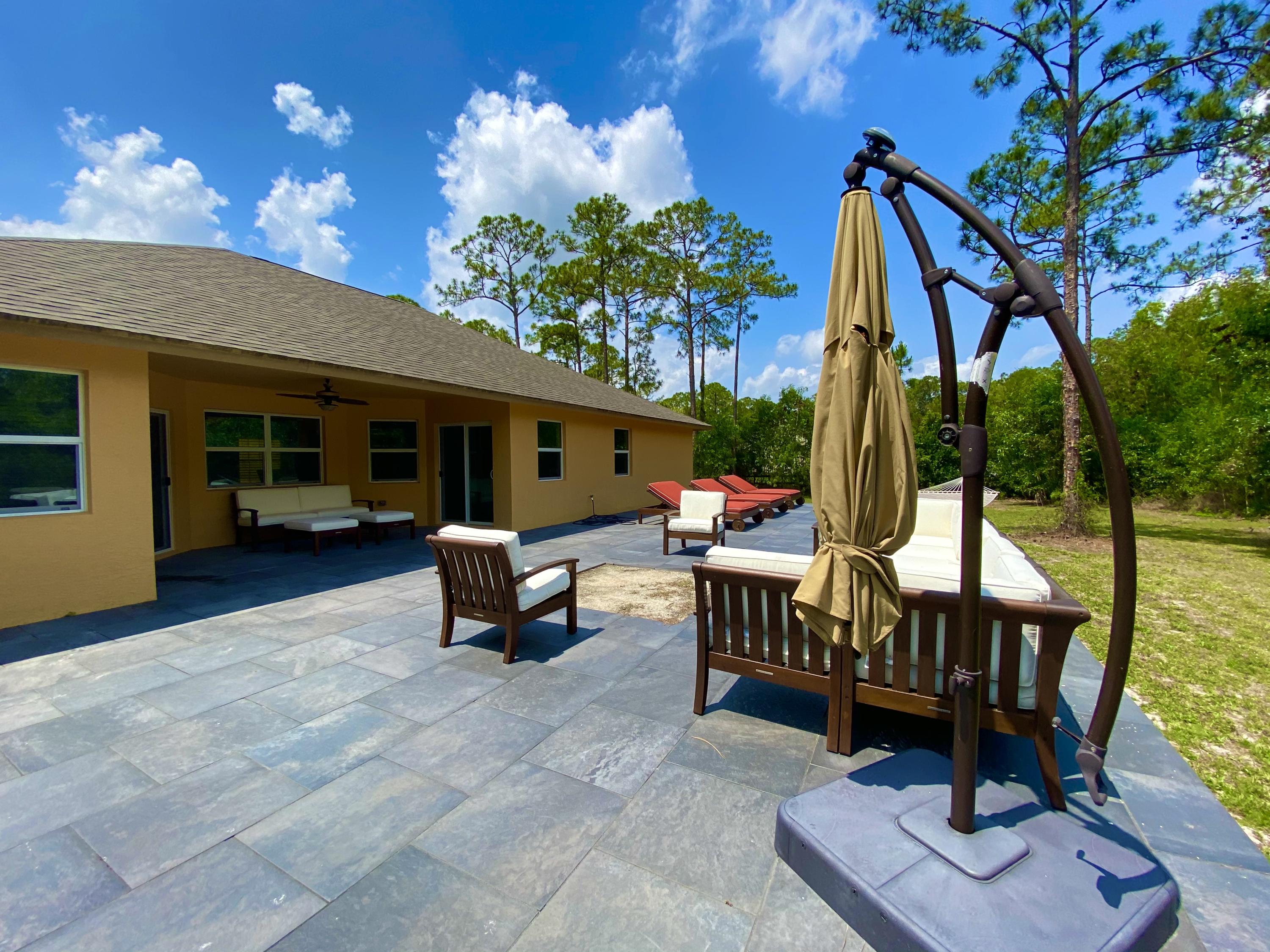 17357 93rd Road North Loxahatchee, FL 33470 - Photo 10 of 72 5E182F56-7A60-4415-A715-27D51189D5E5
