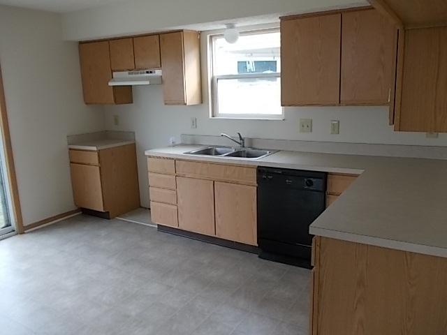 2028 Waymont Road Columbus, OH 43229 - Photo 4 of 11 Gallery Image 4