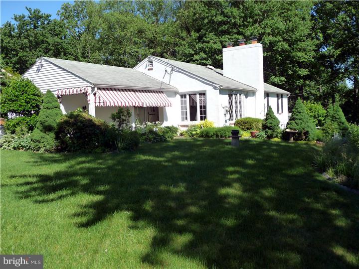 2715 Old Cedar Grove Road Broomall, PA 19008 - Photo 1 of 21 Exterior Front