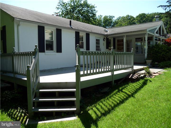 2715 Old Cedar Grove Road Broomall, PA 19008 - Photo 19 of 21 Deck