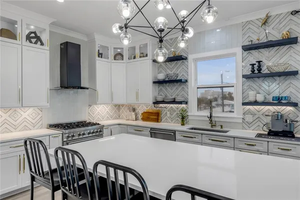 $3,300,000 | 202 South Atlantic Avenue, New Smyrna Beach, FL 32169