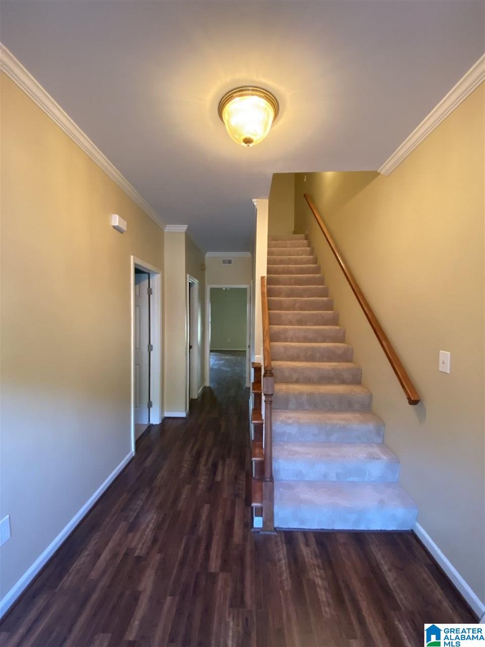460 Cambrian Ridge Trail Pelham, AL 35124 - Photo 3 of 26