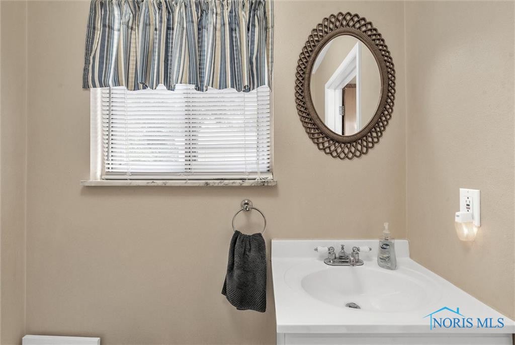 4930 Cedarhurst Road Toledo, OH 43613 - Photo 25 of 48 Photo 25