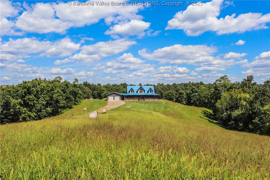 411 Foxtrot Road Looneyville, WV 25259 - Photo 6 of 48 Gallery Image 6
