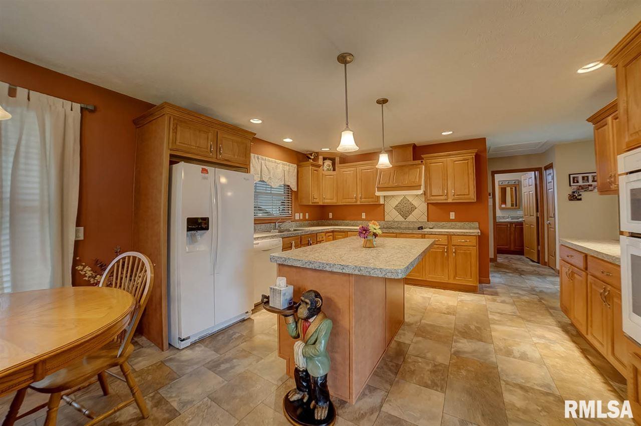 2800 Vía Rosso, Unit 508 Springfield, IL 62703 - Photo 11 of 29 Gallery Image 11