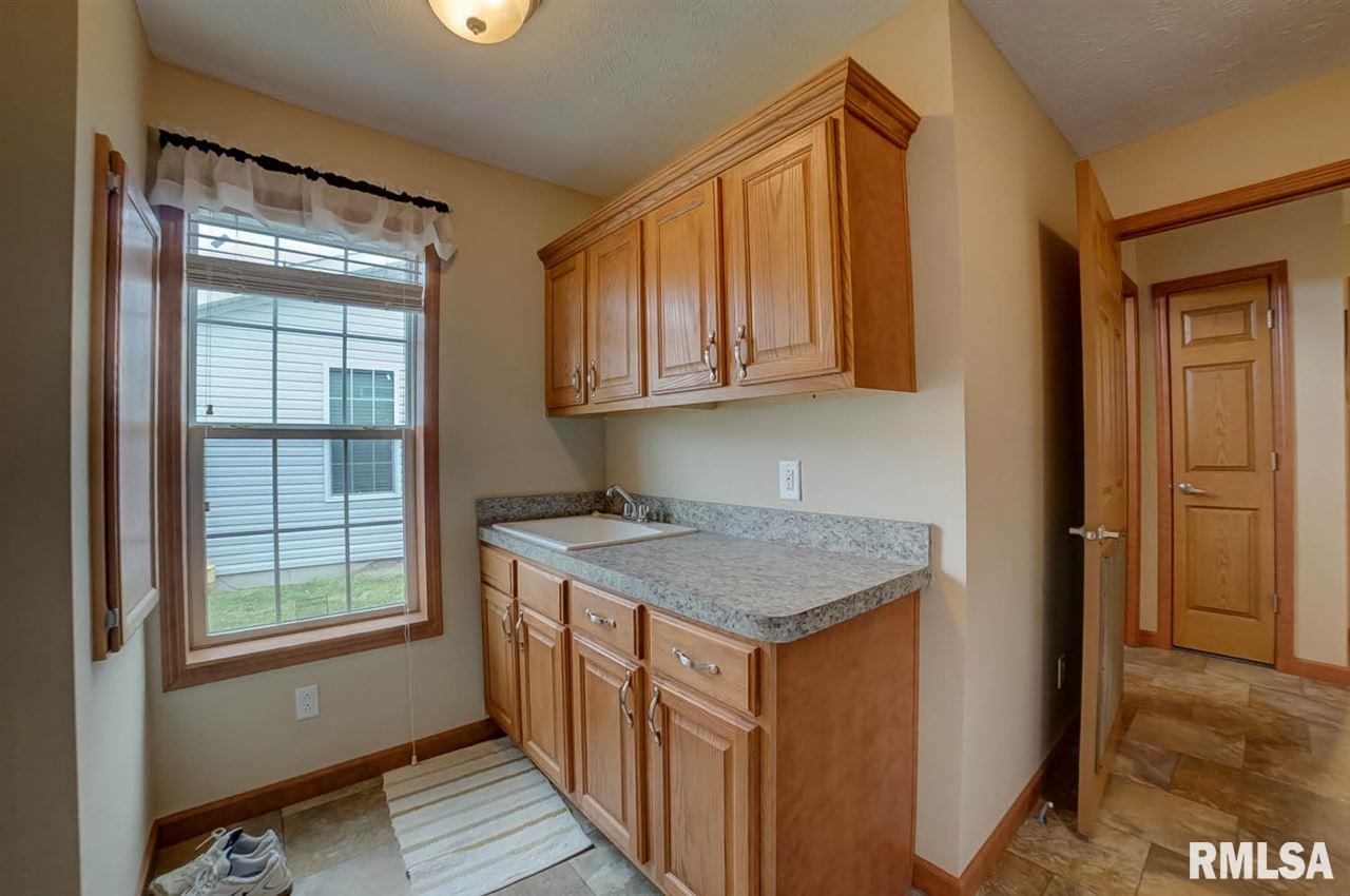 2800 Vía Rosso, Unit 508 Springfield, IL 62703 - Photo 15 of 29 Gallery Image 15