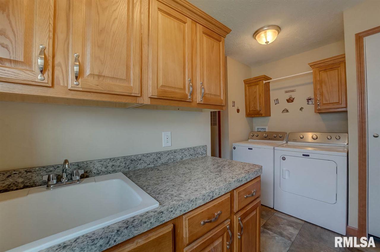 2800 Vía Rosso, Unit 508 Springfield, IL 62703 - Photo 16 of 29 Gallery Image 16