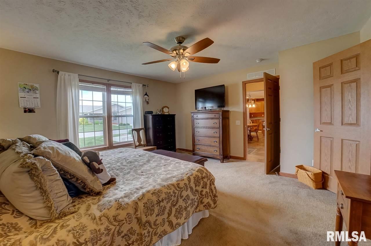2800 Vía Rosso, Unit 508 Springfield, IL 62703 - Photo 24 of 29 Gallery Image 24