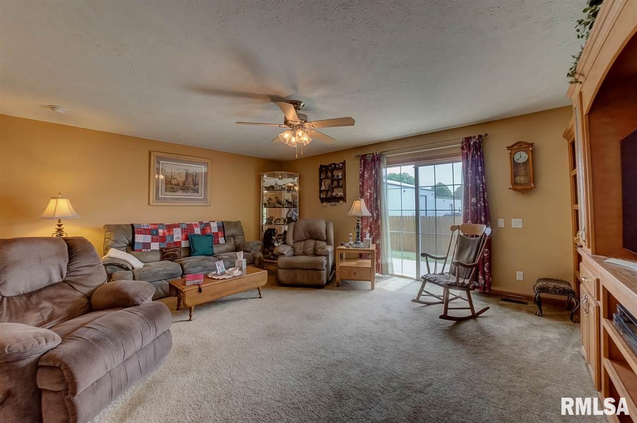 2800 Vía Rosso, Unit 508 Springfield, IL 62703 - Photo 3 of 29 Gallery Image 3