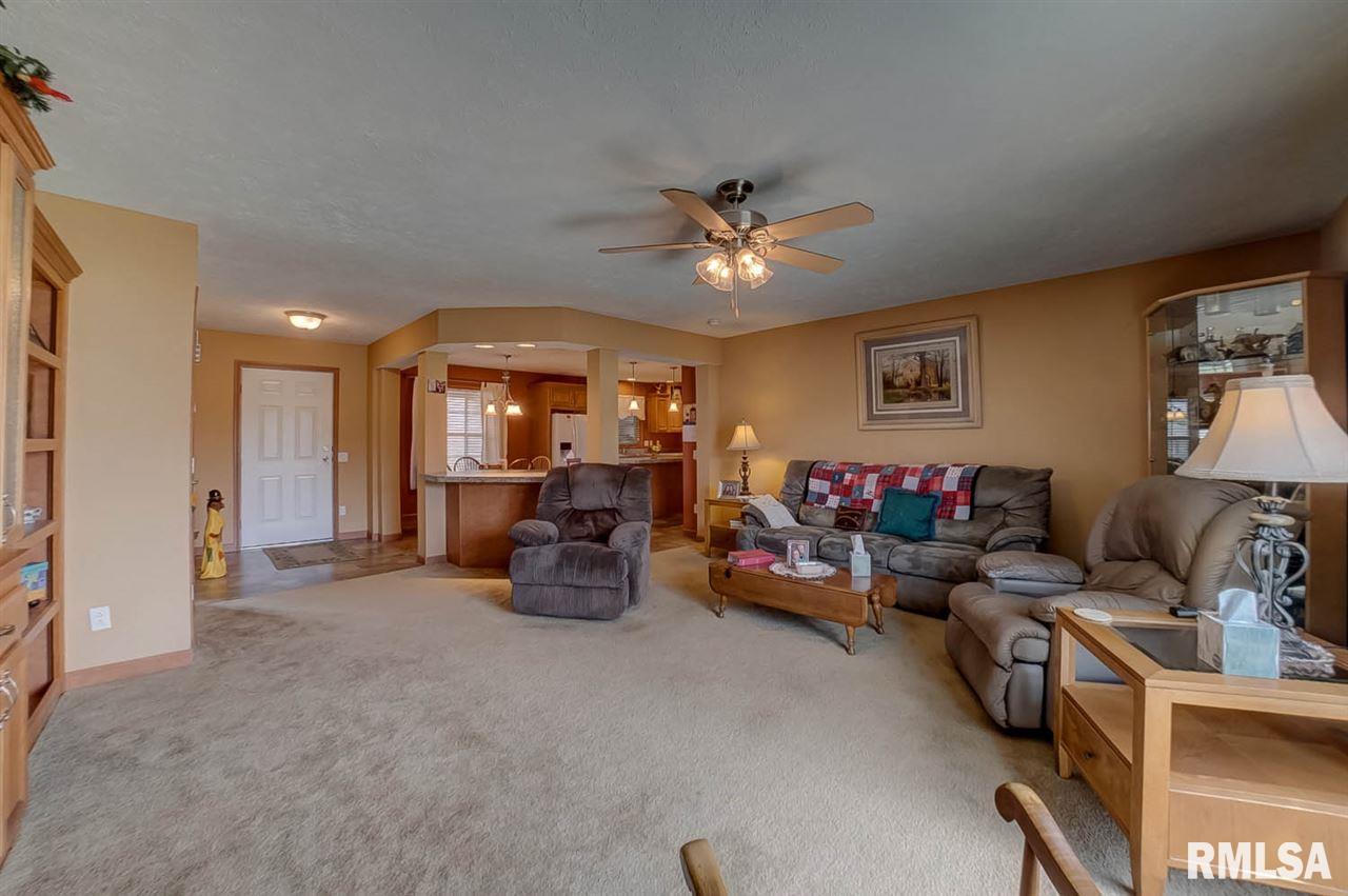 2800 Vía Rosso, Unit 508 Springfield, IL 62703 - Photo 4 of 29 Gallery Image 4