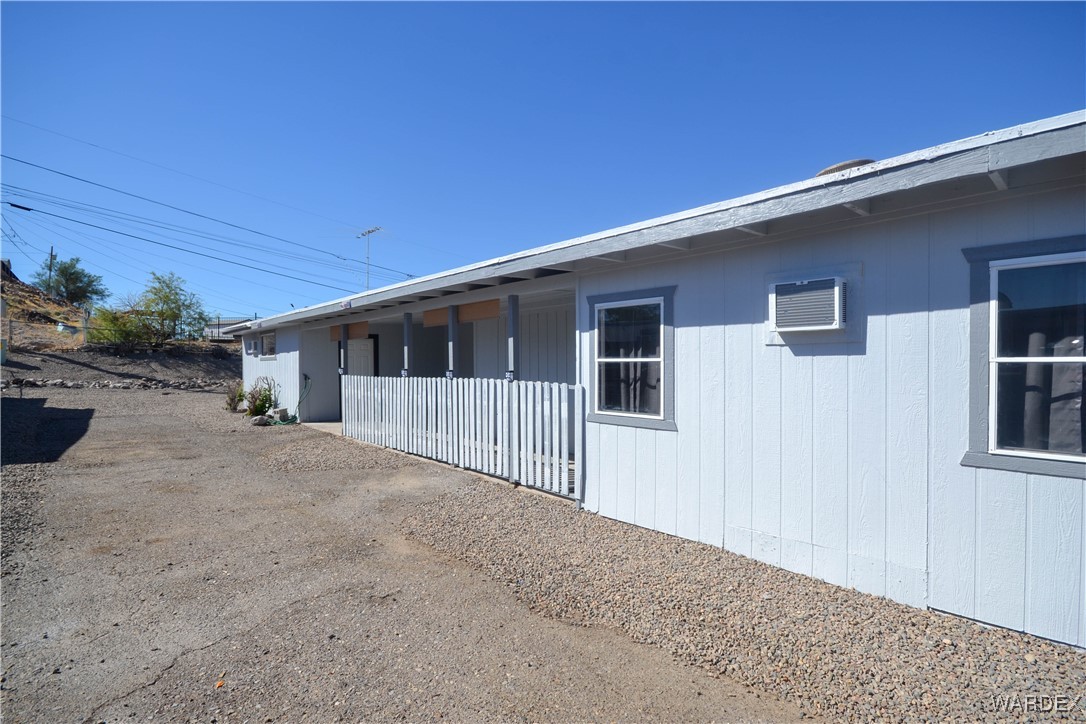 1688 Talc Road Bullhead City, AZ 86442 - Photo 37 of 39 Side of Structure