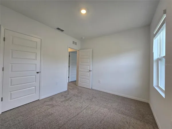 $2,300 | 8411 Madrid Street, Lakeland, FL 33810