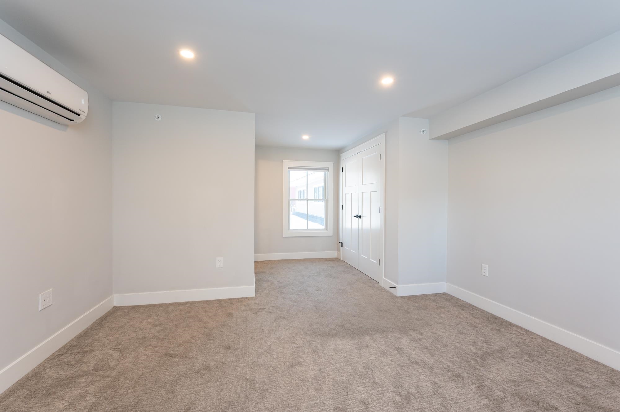 56 Maple Street, Unit C Hopkinton, NH 03229 - Photo 16 of 41