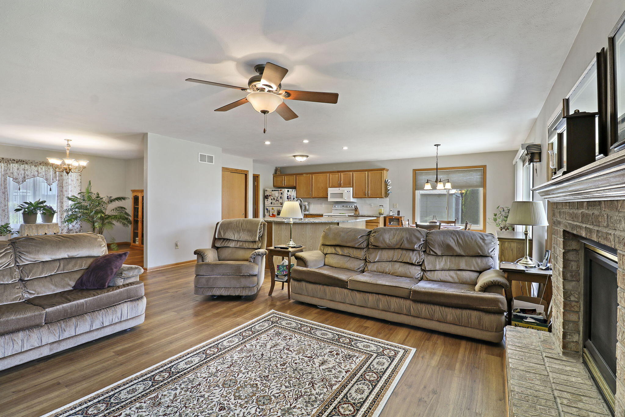914 Riva Ridge Caledonia, WI 53402 - Photo 12 of 31 12-web-or-mls-914 Riva Ridge, Racine, WI