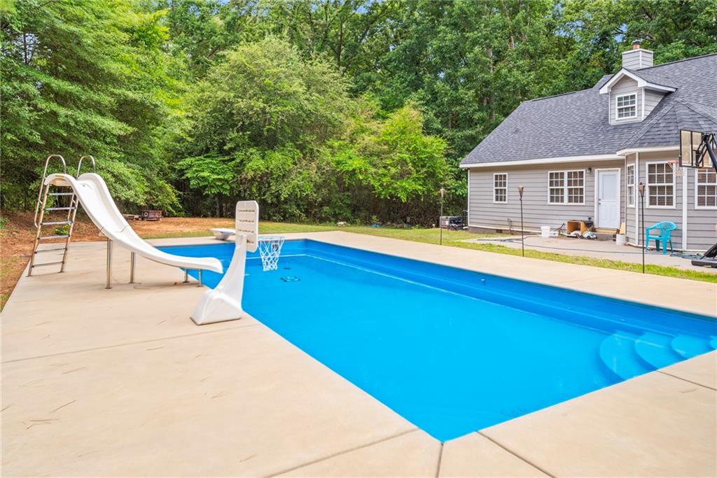 160 Cross Road Covington, GA 30016 - Photo 5 of 61