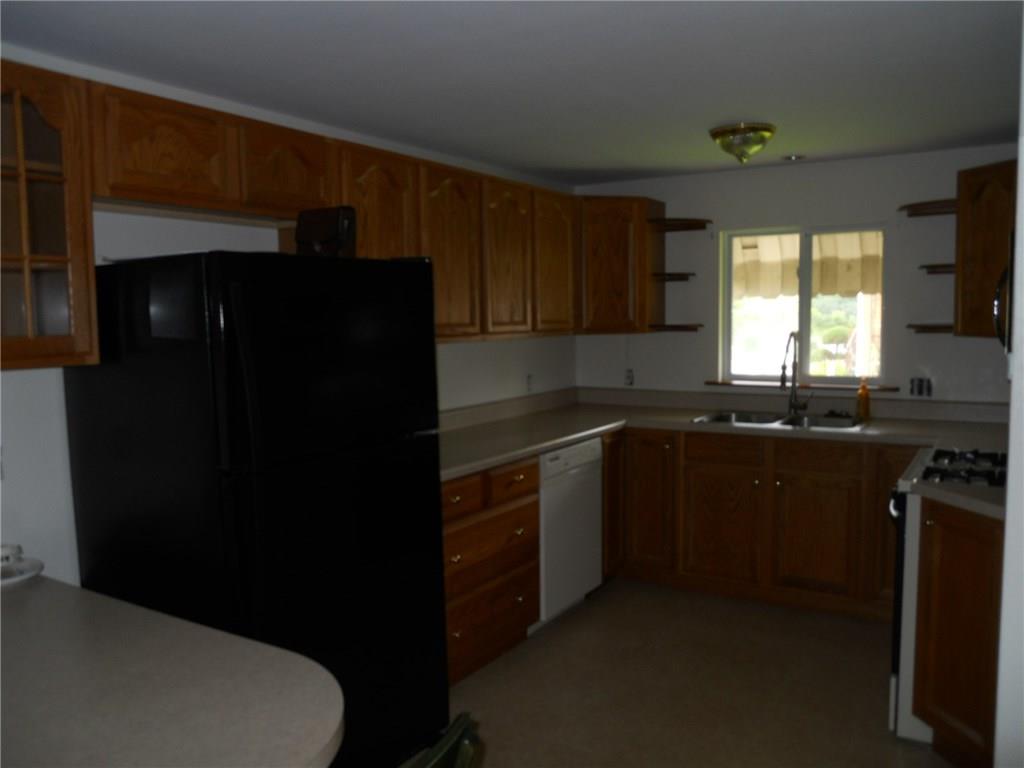 1014 Old Noblestown Road Oakdale, PA 15071 - Photo 8 of 15 Gallery Image 8