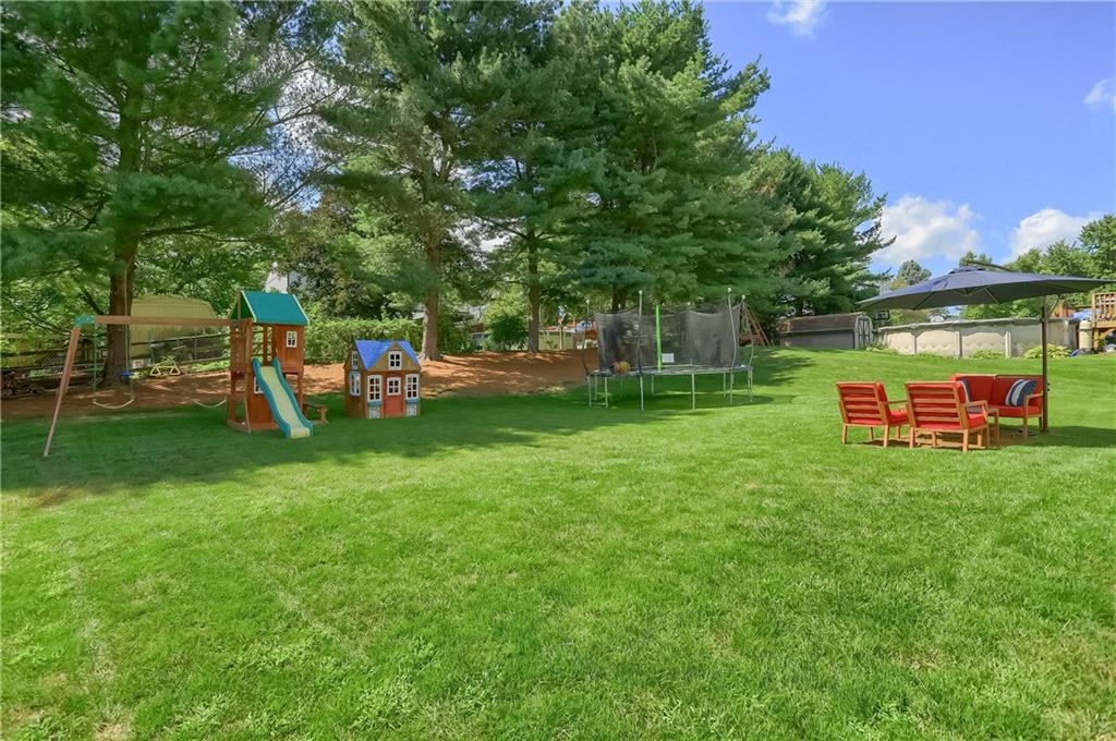 121 Partridge Run Road Gibsonia, PA 15044 - Photo 6 of 25 Gallery Image 6