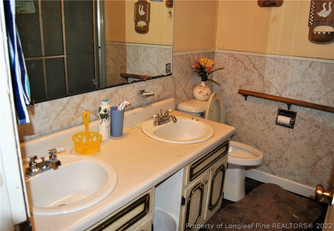 614 Deep Branch Road Lumberton, NC 28360 - Photo 11 of 22 Gallery Image 11