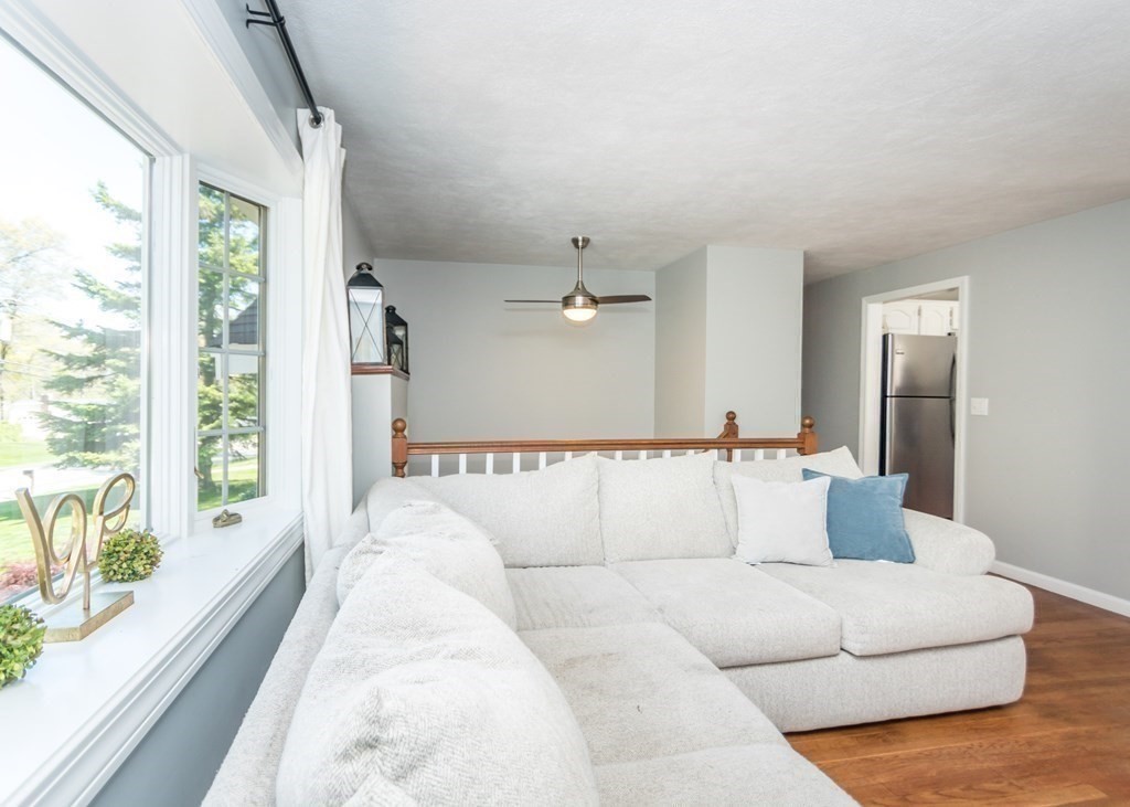 47 Tower Farm Road Billerica, MA 01821 - Photo 11 of 31