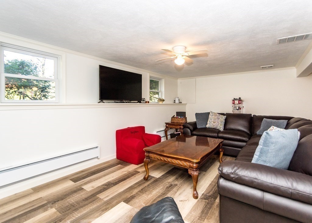 47 Tower Farm Road Billerica, MA 01821 - Photo 18 of 31