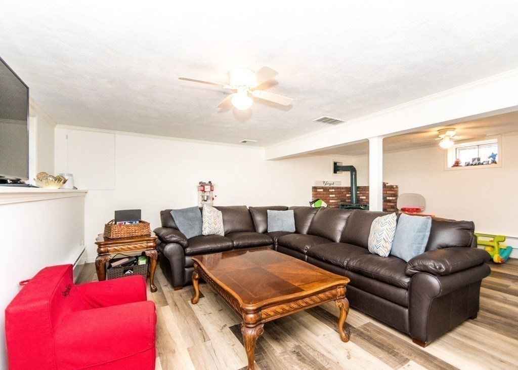 47 Tower Farm Road Billerica, MA 01821 - Photo 19 of 31