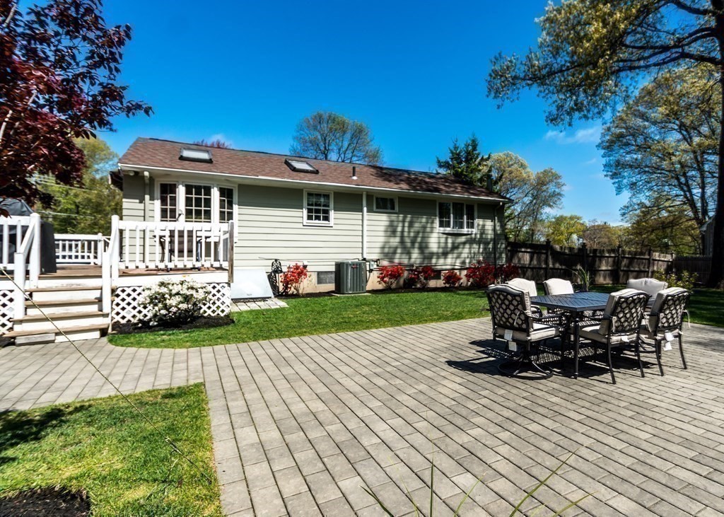 47 Tower Farm Road Billerica, MA 01821 - Photo 25 of 31