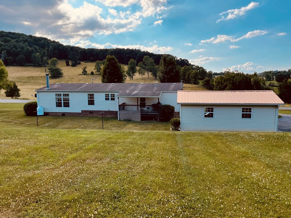 2158 Cedar Springs Road Rural Retreat, VA 24368 - Photo 48 of 55 Gallery Image 48
