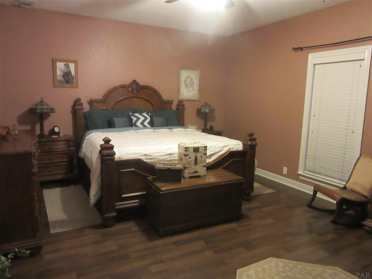5291 Windham Road Milton, FL 32570 - Photo 14 of 30