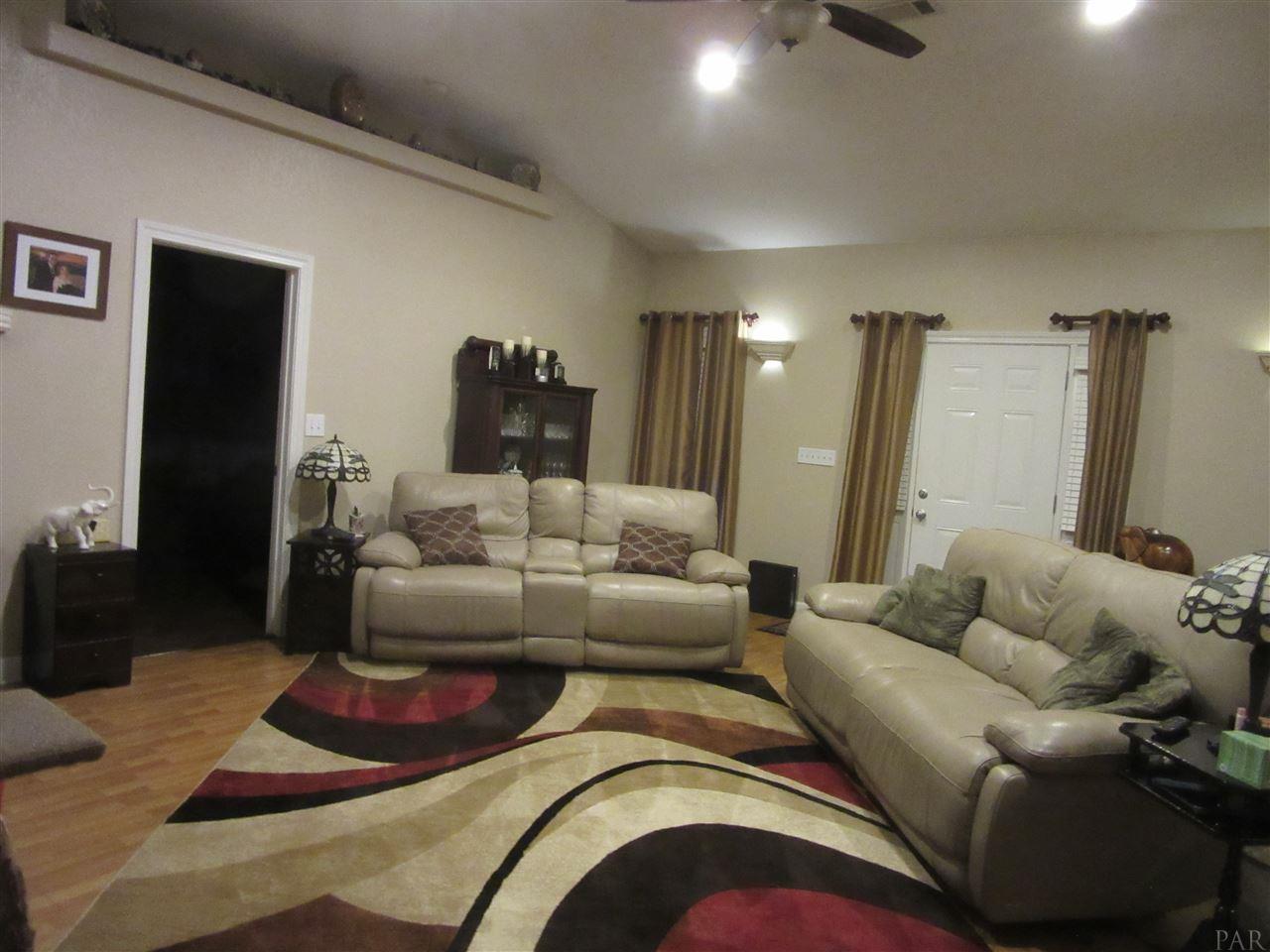 5291 Windham Road Milton, FL 32570 - Photo 5 of 30