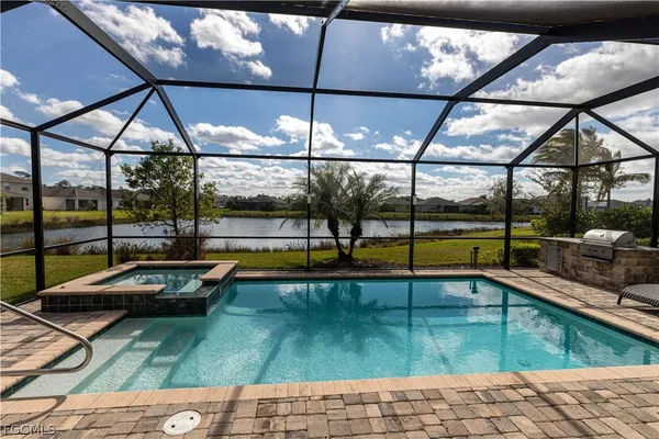 $4,500 | 3650 Crimson Lane, Fort Myers, FL 33916