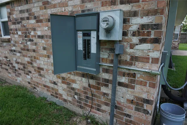 $400,000 | 15806 Sulky Trail Court, Houston, TX 77060