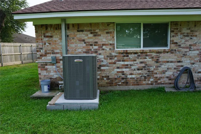 $400,000 | 15806 Sulky Trail Court, Houston, TX 77060