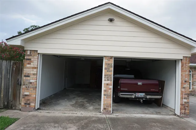 $400,000 | 15806 Sulky Trail Court, Houston, TX 77060