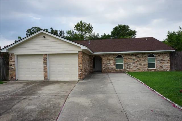 $400,000 | 15806 Sulky Trail Court, Houston, TX 77060