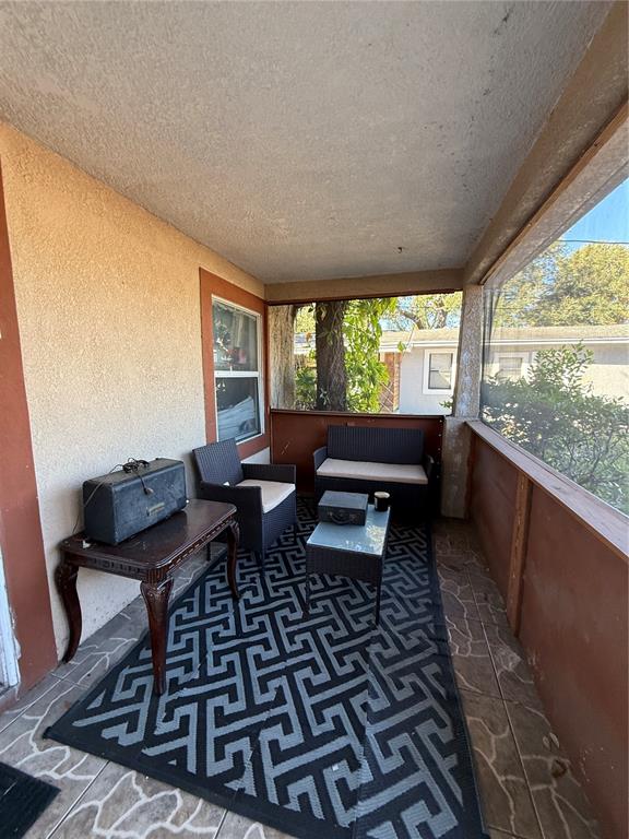 1008 West Grace Street Tampa, FL 33607 - Photo 2 of 15