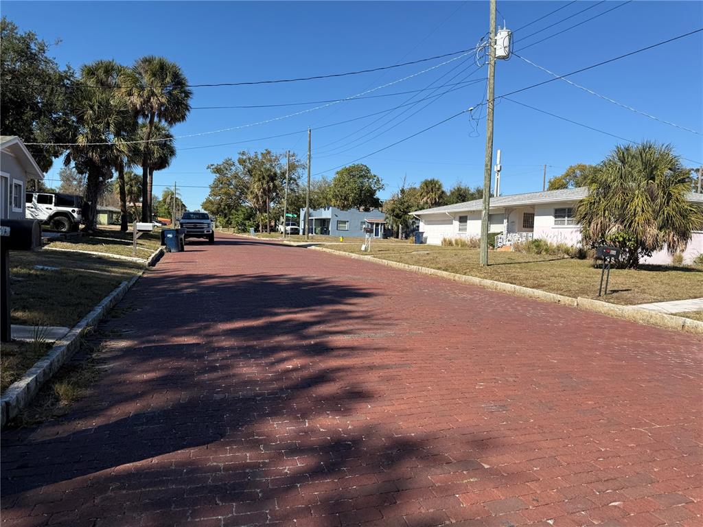 1008 West Grace Street Tampa, FL 33607 - Photo 9 of 15