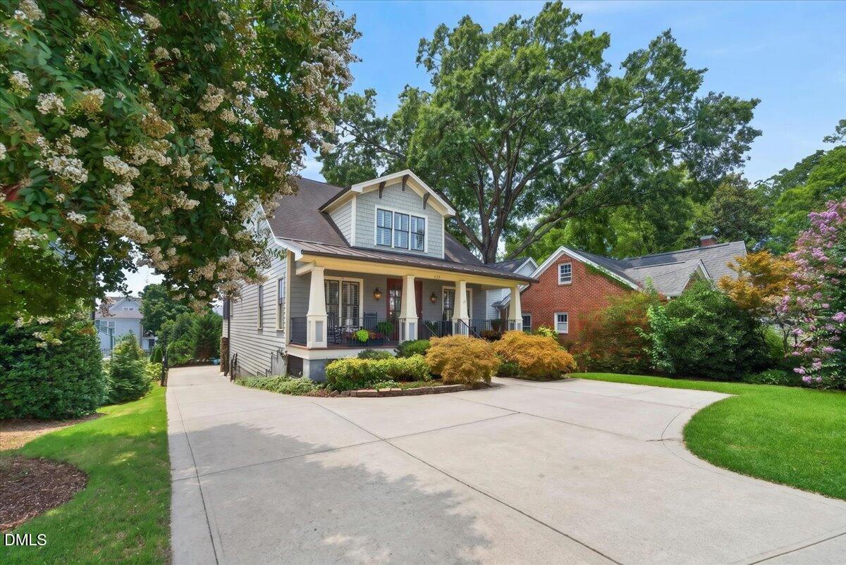 512 East Whitaker Mill Road Raleigh, NC 27608 - Photo 6 of 96 019-512EastWhitakerMillRoadRaleigh_020