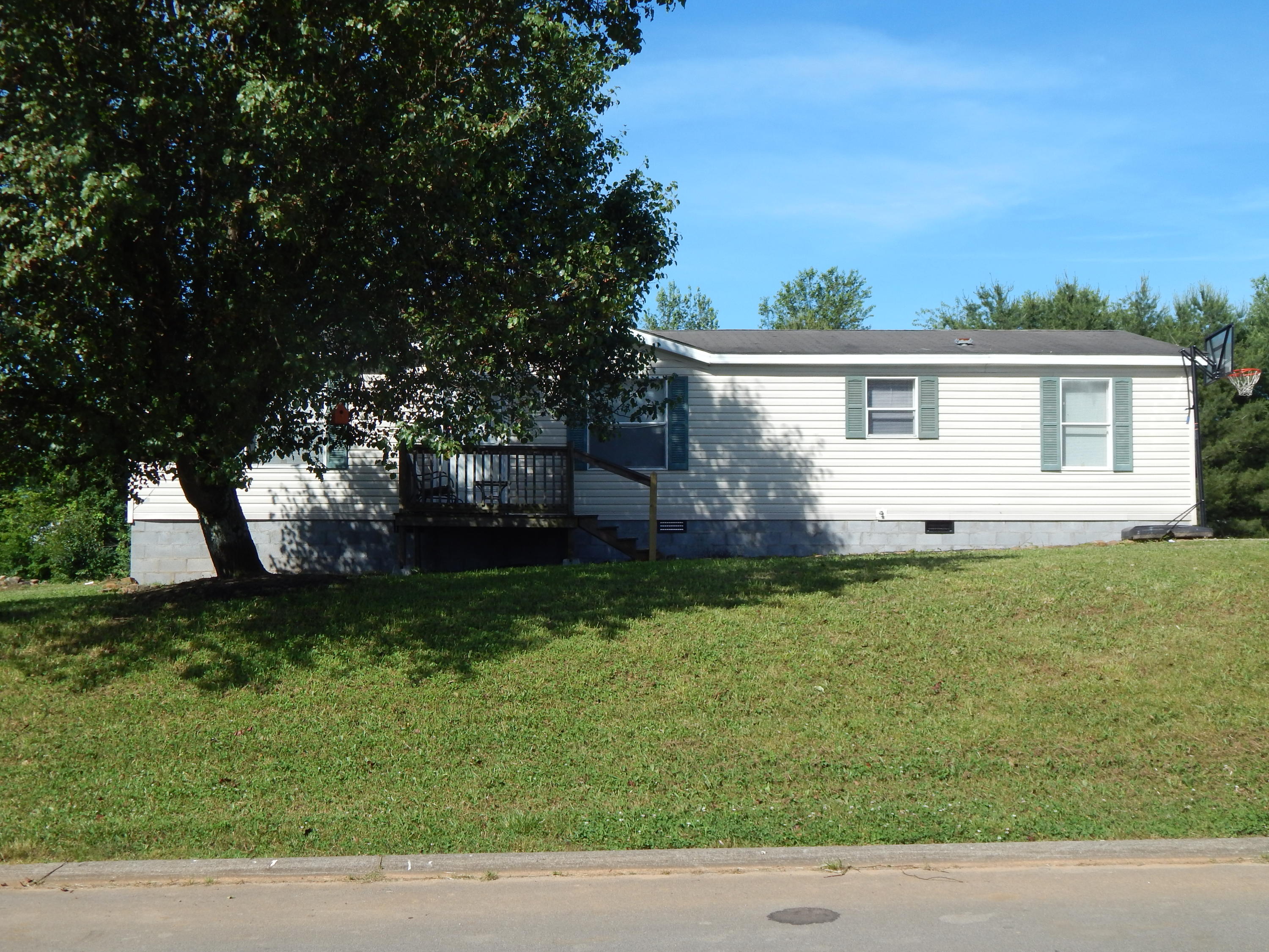 937 Ridgeview Road Maryville, TN 37801 - Photo 1 of 22 937 Ridge View