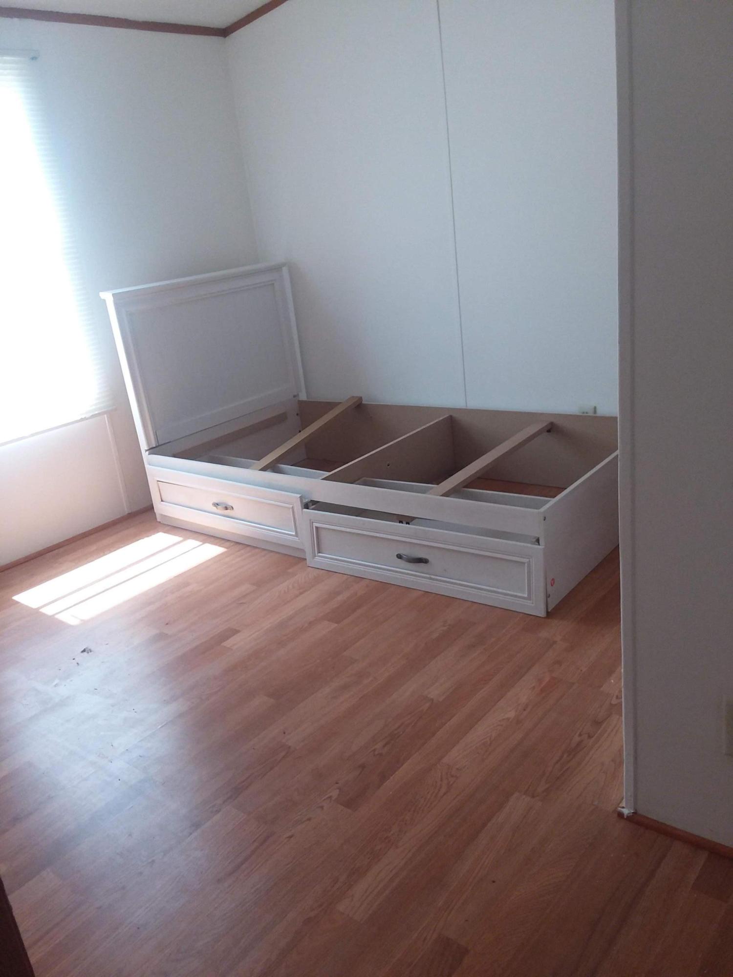 937 Ridgeview Road Maryville, TN 37801 - Photo 12 of 22 Bedroom 3