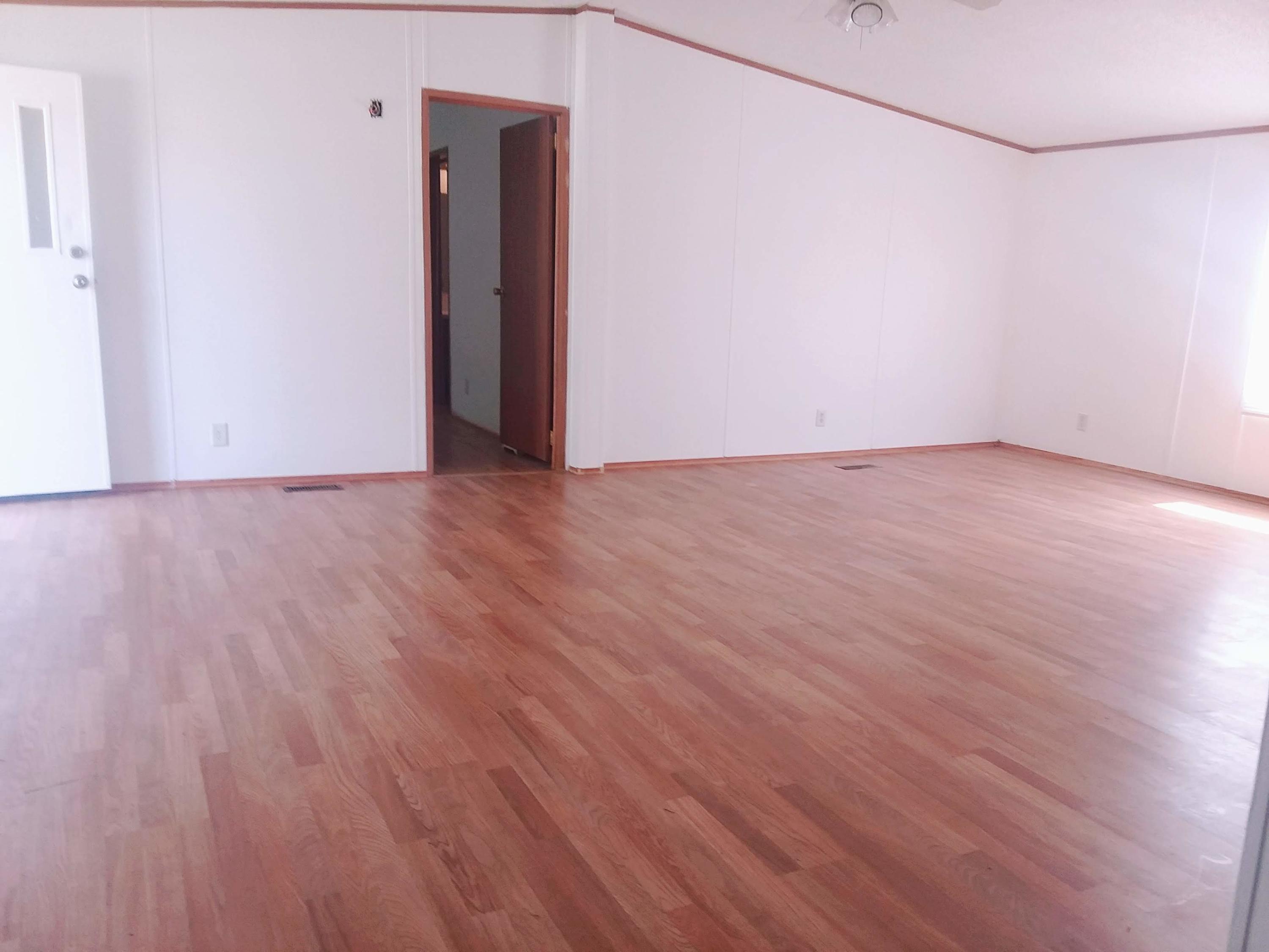 937 Ridgeview Road Maryville, TN 37801 - Photo 7 of 22 Living area