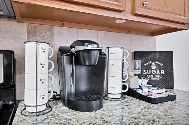 $9,500 | 10102 White Oak Trail Lane, Houston, TX 77064