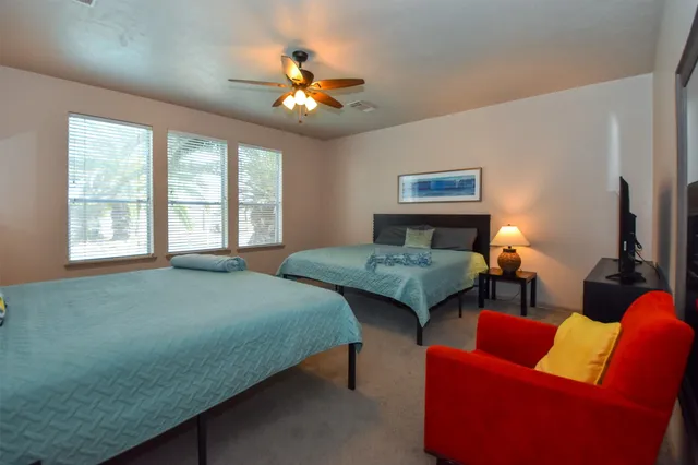 $9,500 | 10102 White Oak Trail Lane, Houston, TX 77064