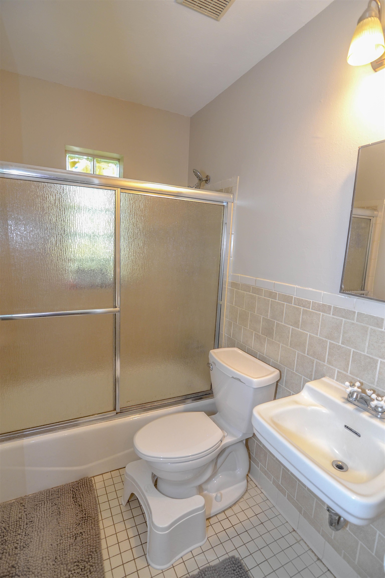 598 North Oak Grove Road Memphis, TN 38120 - Photo 16 of 19 Gallery Image 16