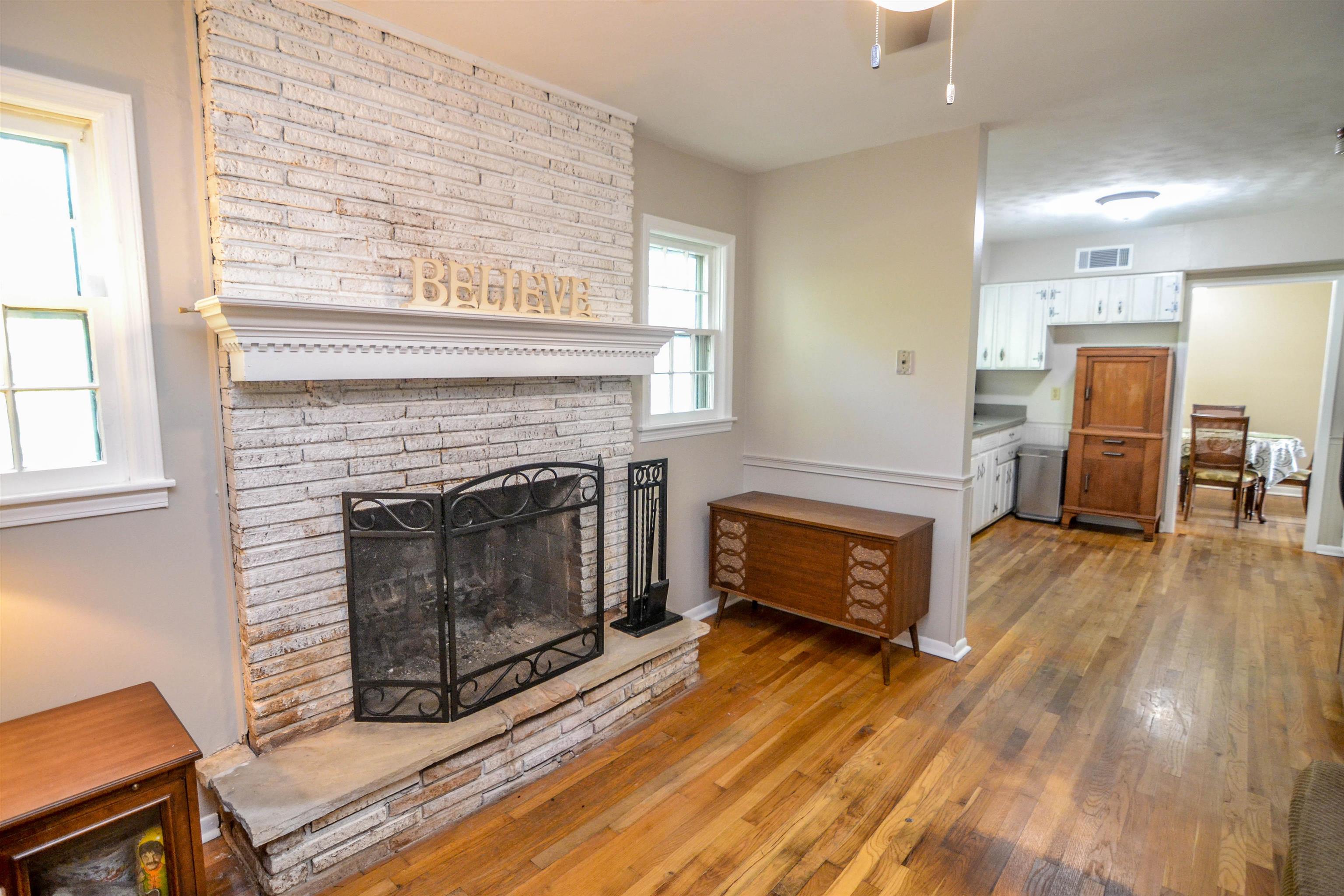 598 North Oak Grove Road Memphis, TN 38120 - Photo 9 of 19 Gallery Image 9