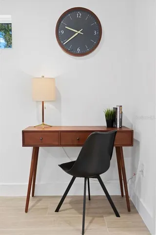 a picture of a plant with a plant in the background