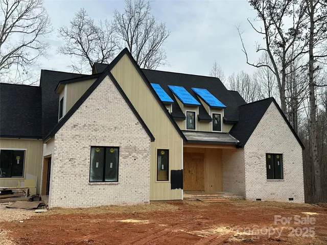 $1,295,000 | 729 Amesbury Drive, Mount Ulla, NC 28125