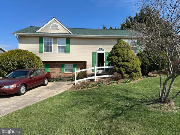 $379,900 | 1 Bancroft Street, Taneytown, MD 21787