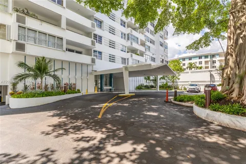 $659,000 | 3 Island Avenue, Unit 11B, Miami Beach, FL 33139